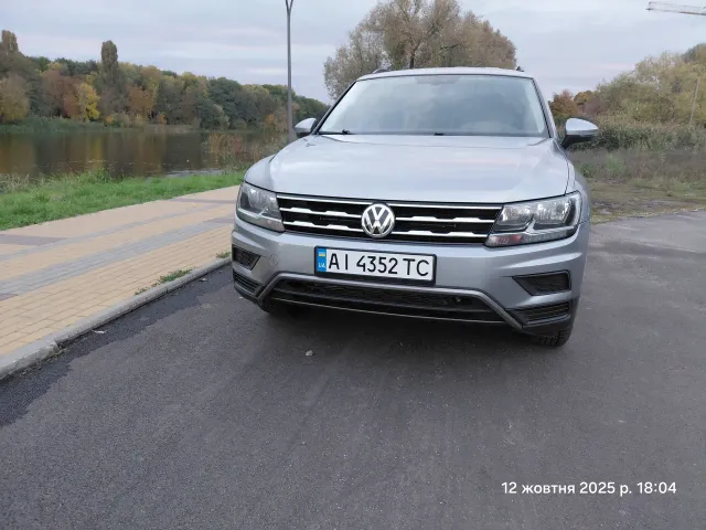 Volkswagen Tiguan - фото 4