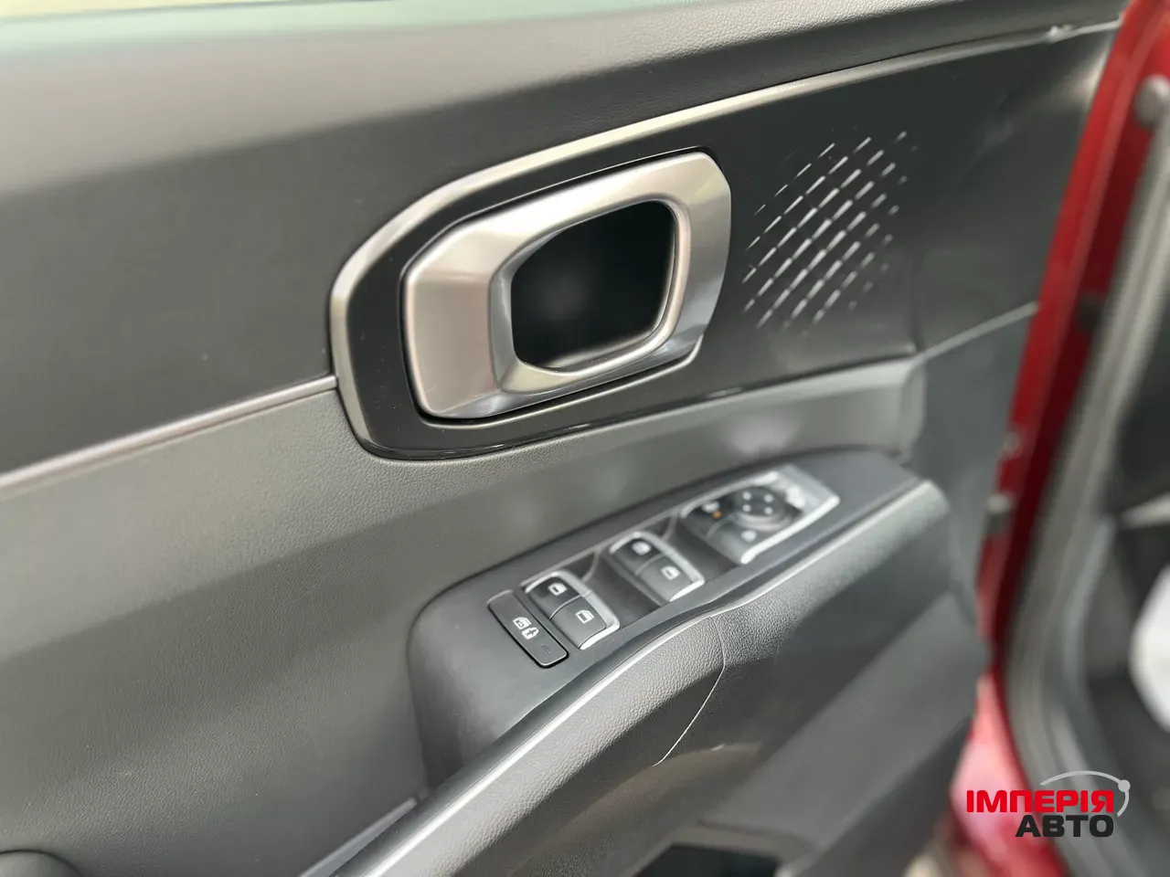 Kia Sorento - фото 7