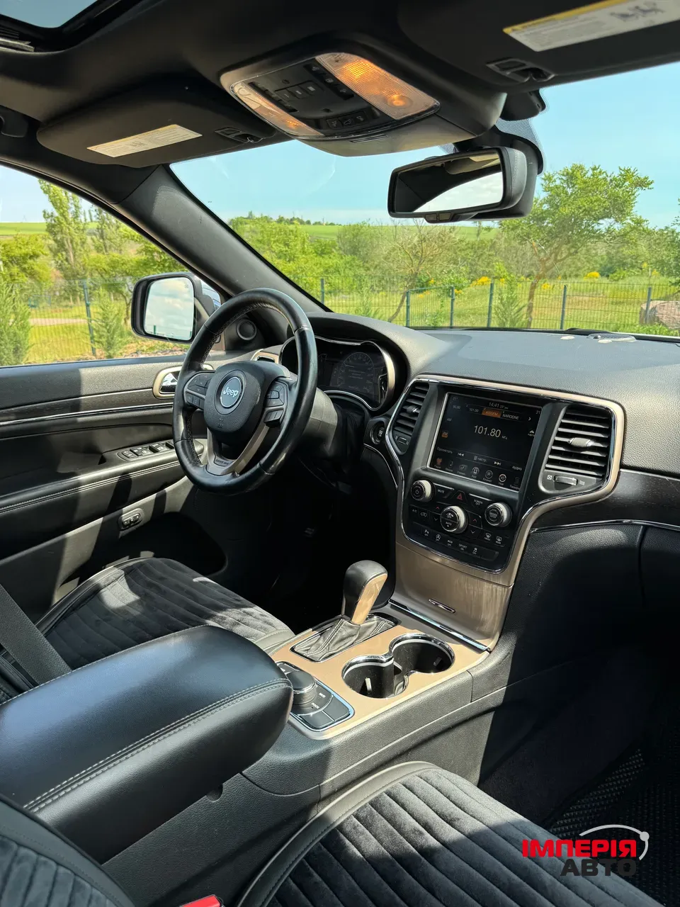 Jeep Grand Cherokee - фото 24