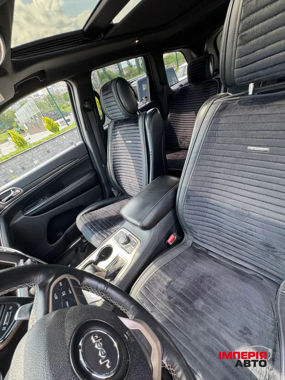 Jeep Grand Cherokee - фото 28