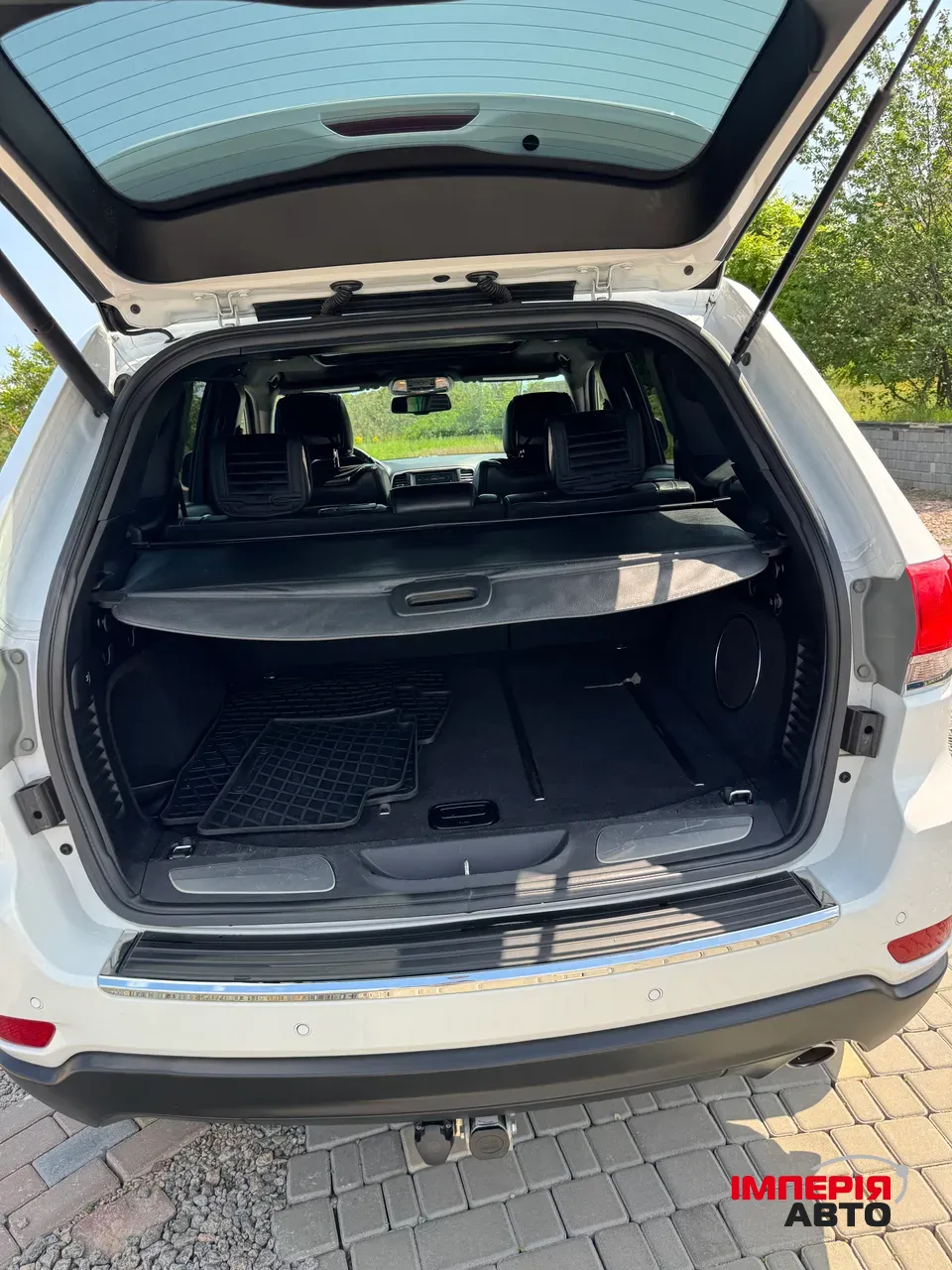 Jeep Grand Cherokee - фото 18