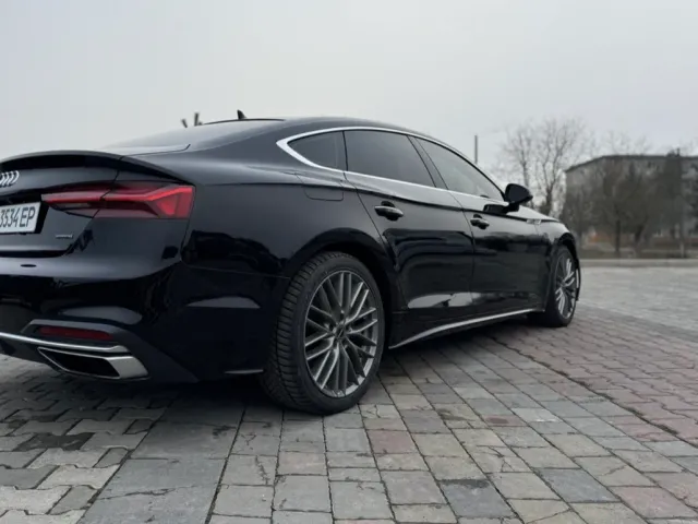 Audi A5 - фото 4