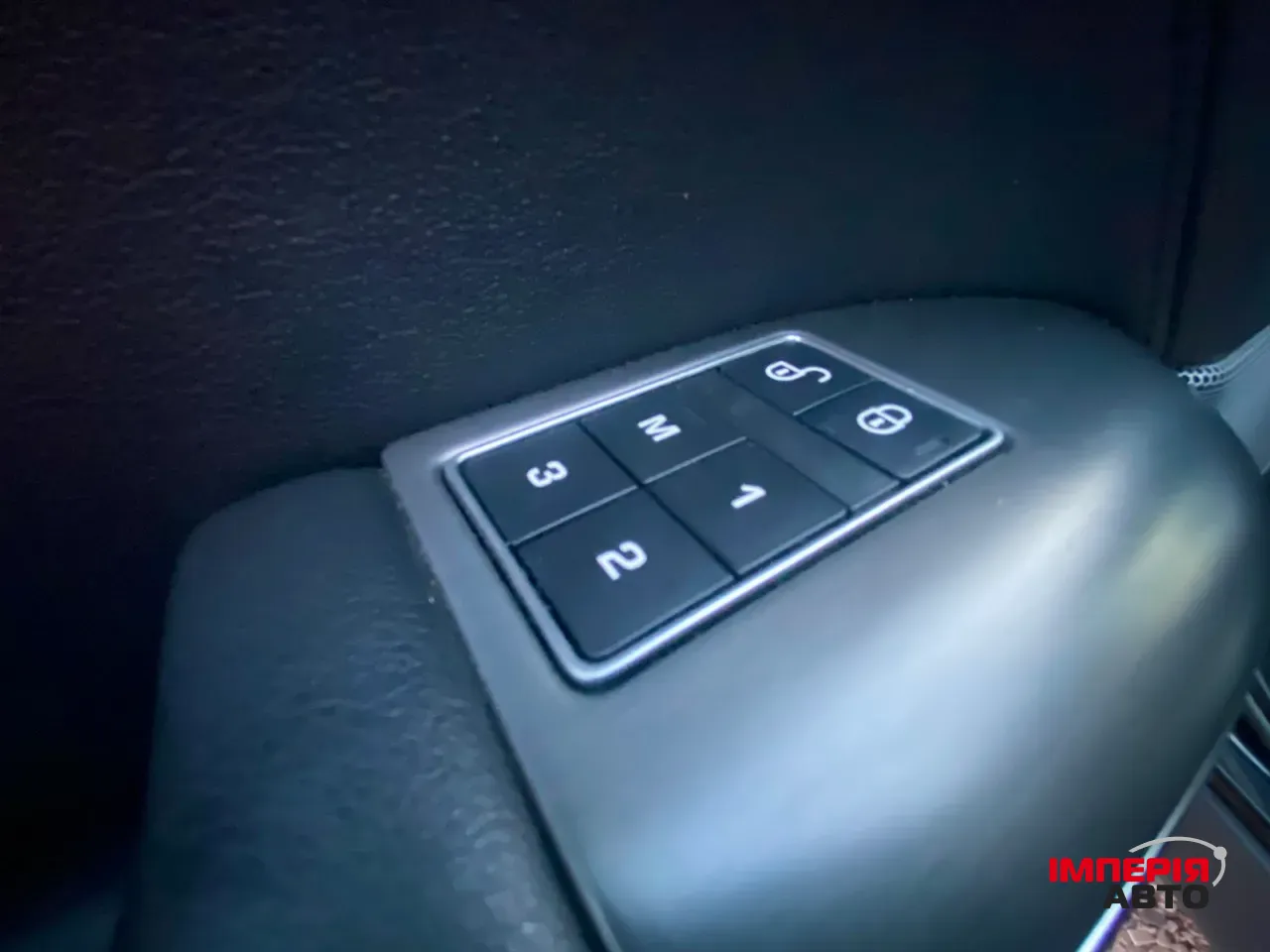 Land Rover Range Rover Sport - фото 11