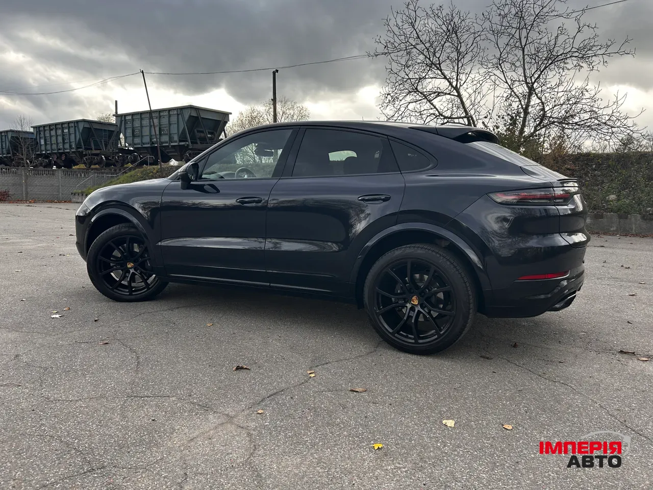 Porsche Cayenne - фото 1