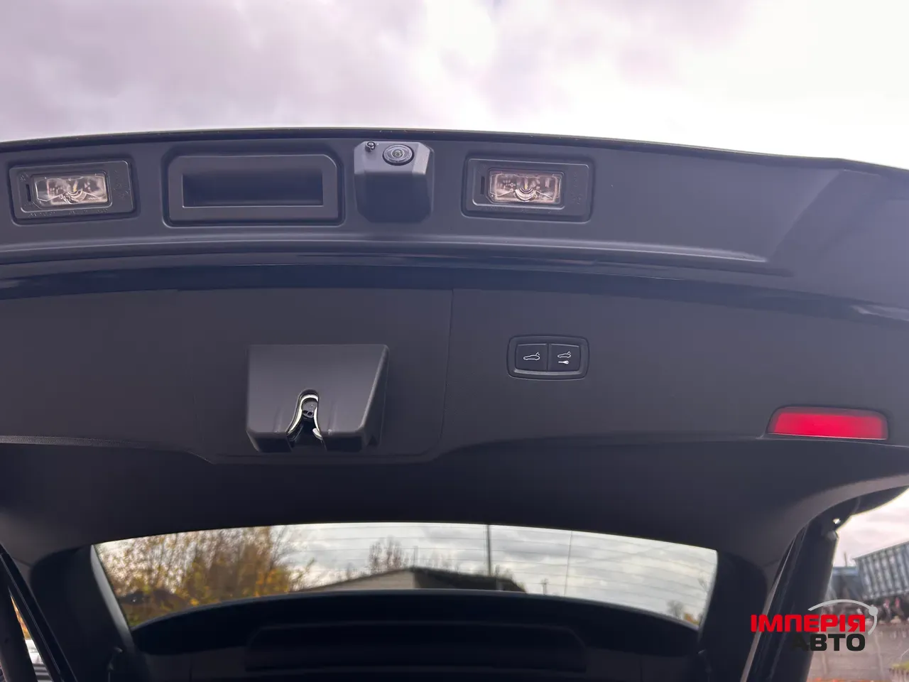 Porsche Cayenne - фото 11