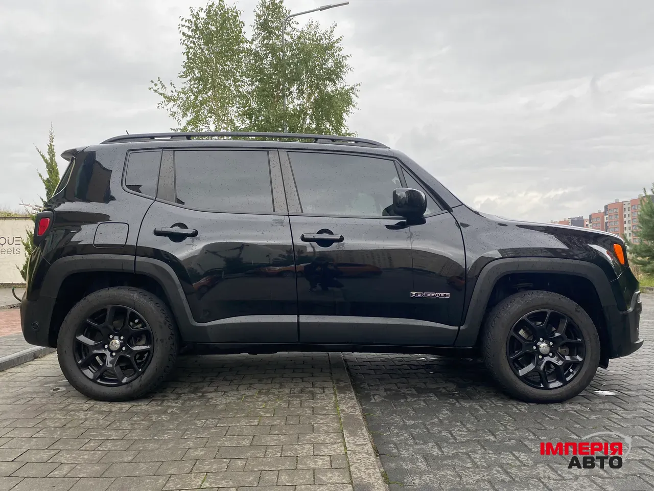 Jeep Renegade - фото 2