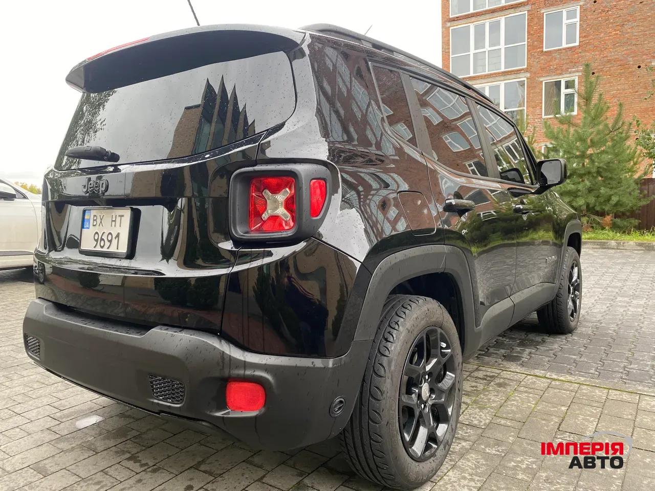 Jeep Renegade - фото 3