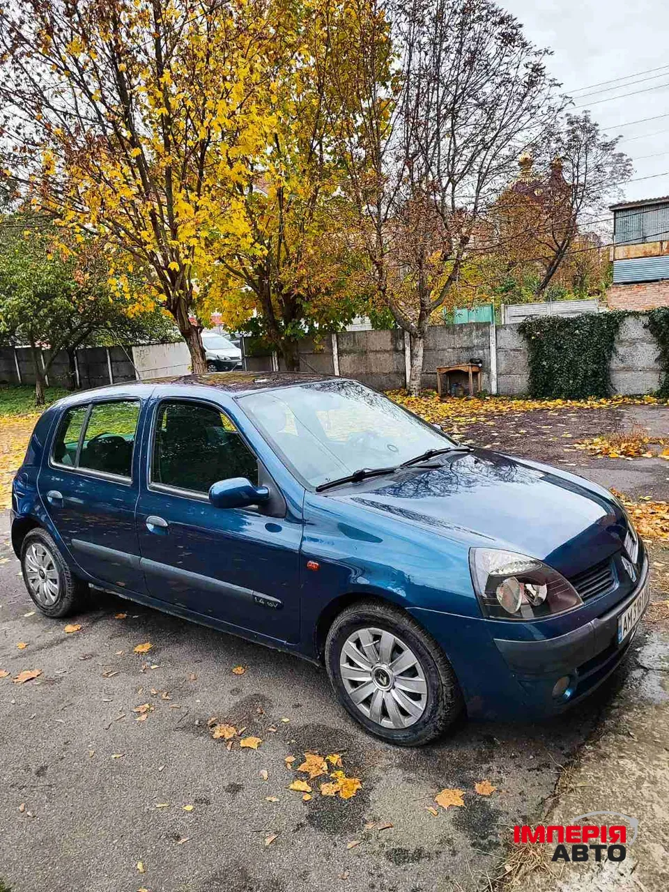 Renault Clio - фото 1