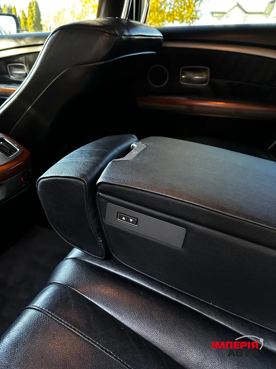 BMW 7 серії - фото 41