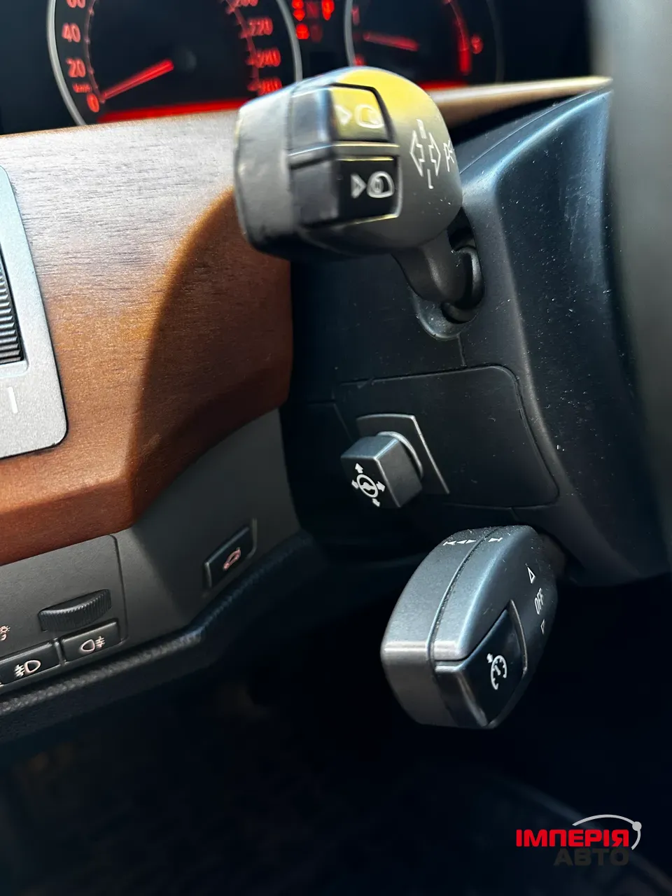 BMW 7 серії - фото 38