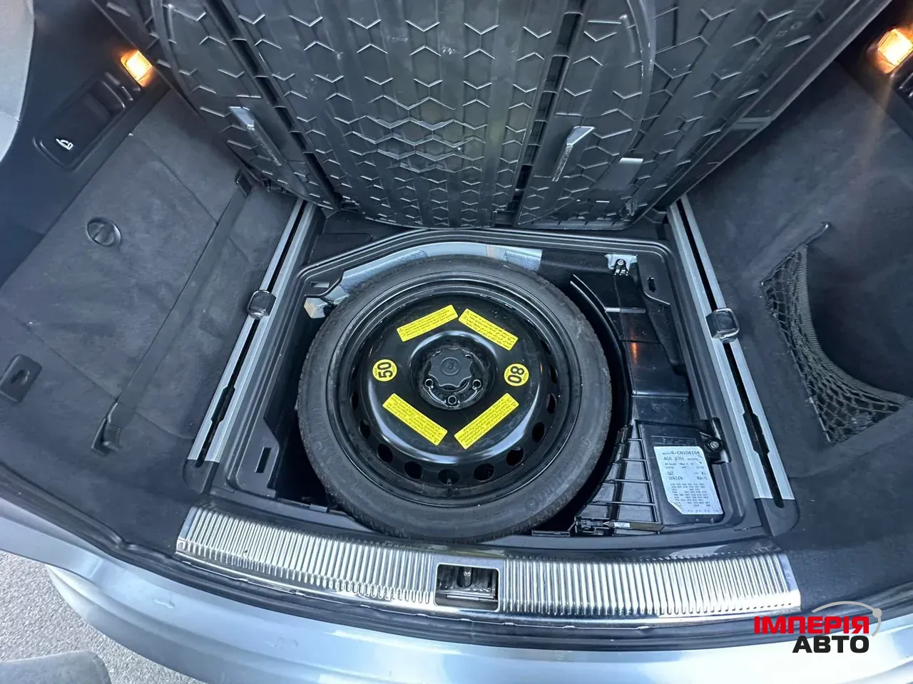 Audi A6 - фото 8