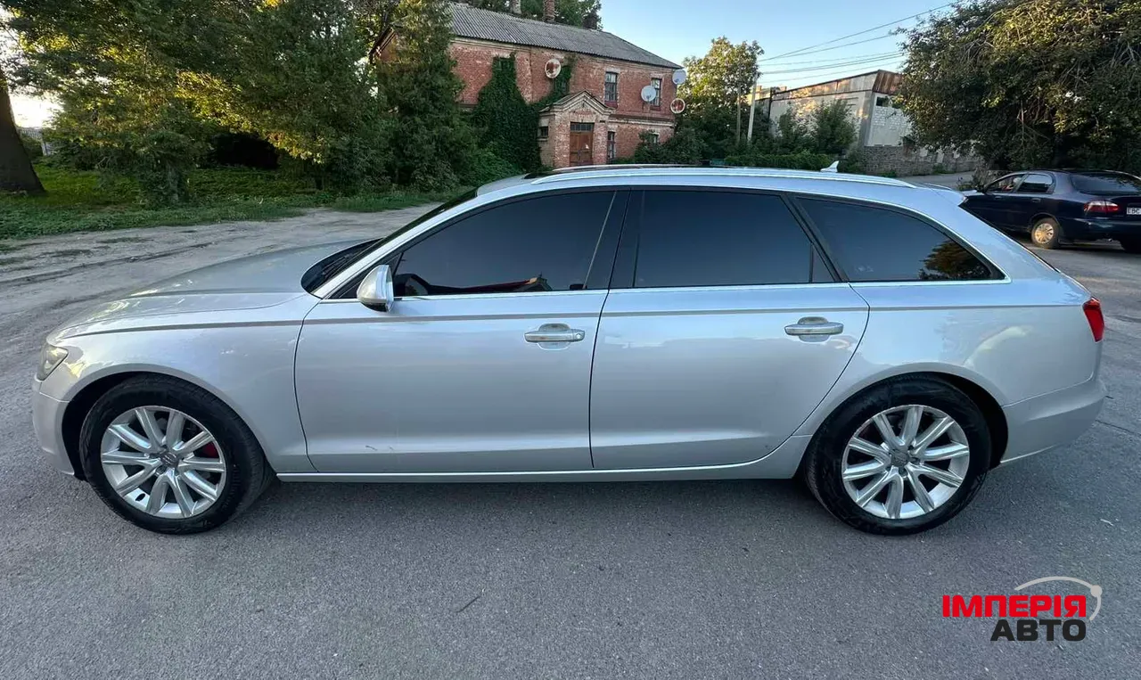 Audi A6 - фото 9