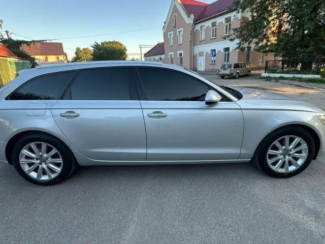 Audi A6 - фото 1