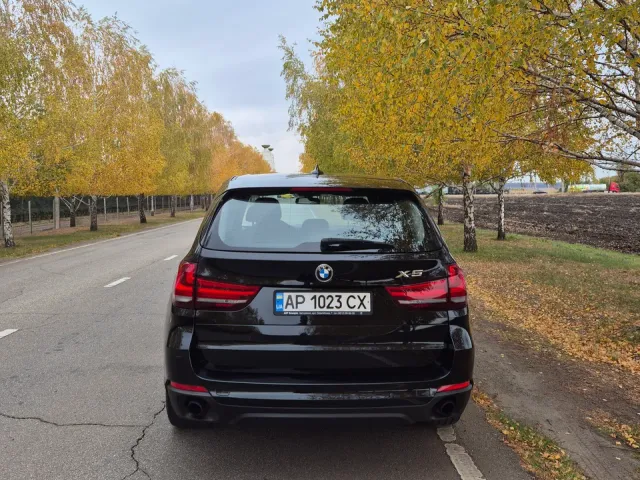 BMW X5 - фото 5