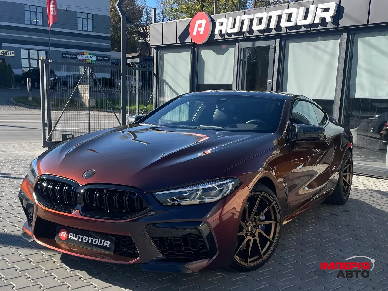 BMW 8 серії - фото 2