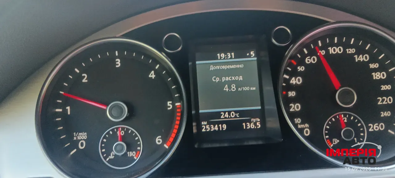 Volkswagen Passat - фото 9