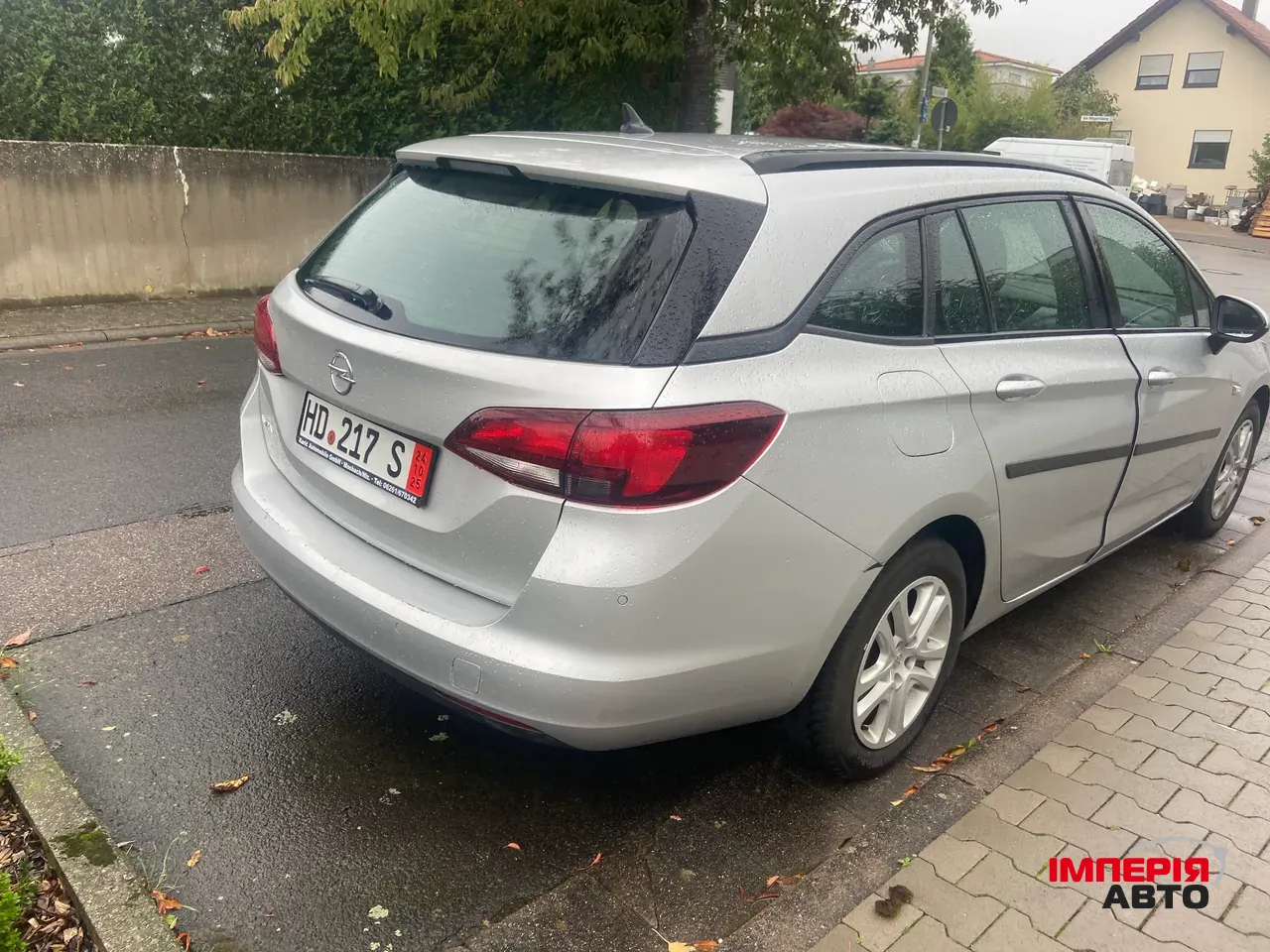 Opel Astra - фото 4