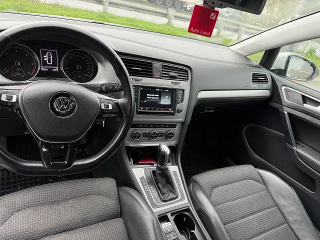 Volkswagen Golf - фото 4