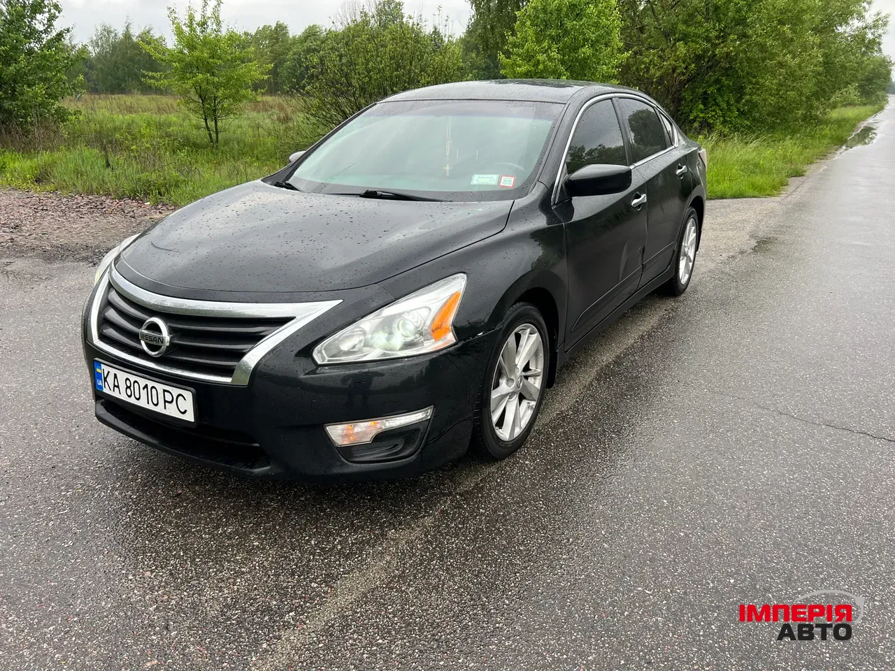 Nissan Altima - фото 1