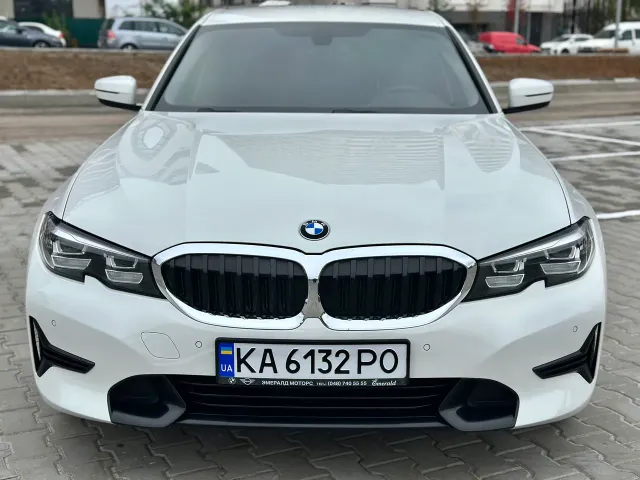 BMW 3 серії - фото 1