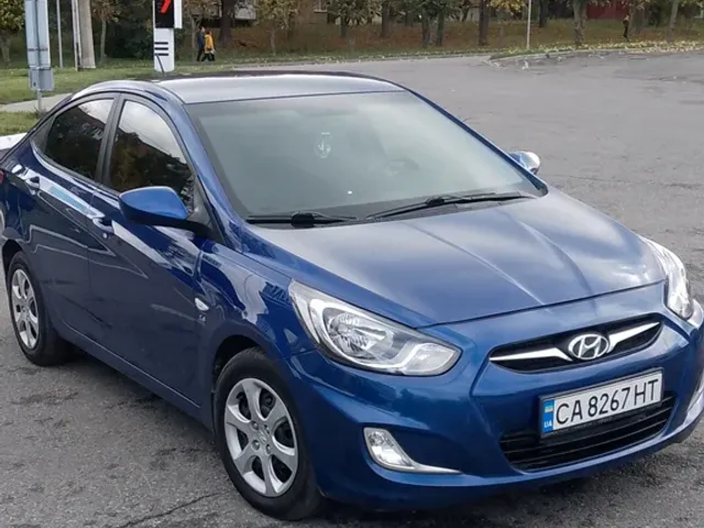Hyundai Accent - фото 5