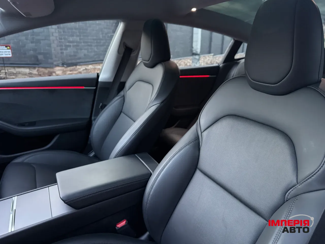 Tesla Model 3 - фото 21