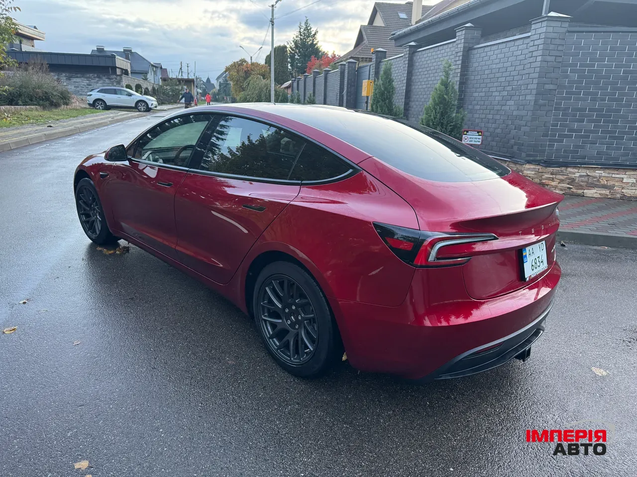 Tesla Model 3 - фото 14