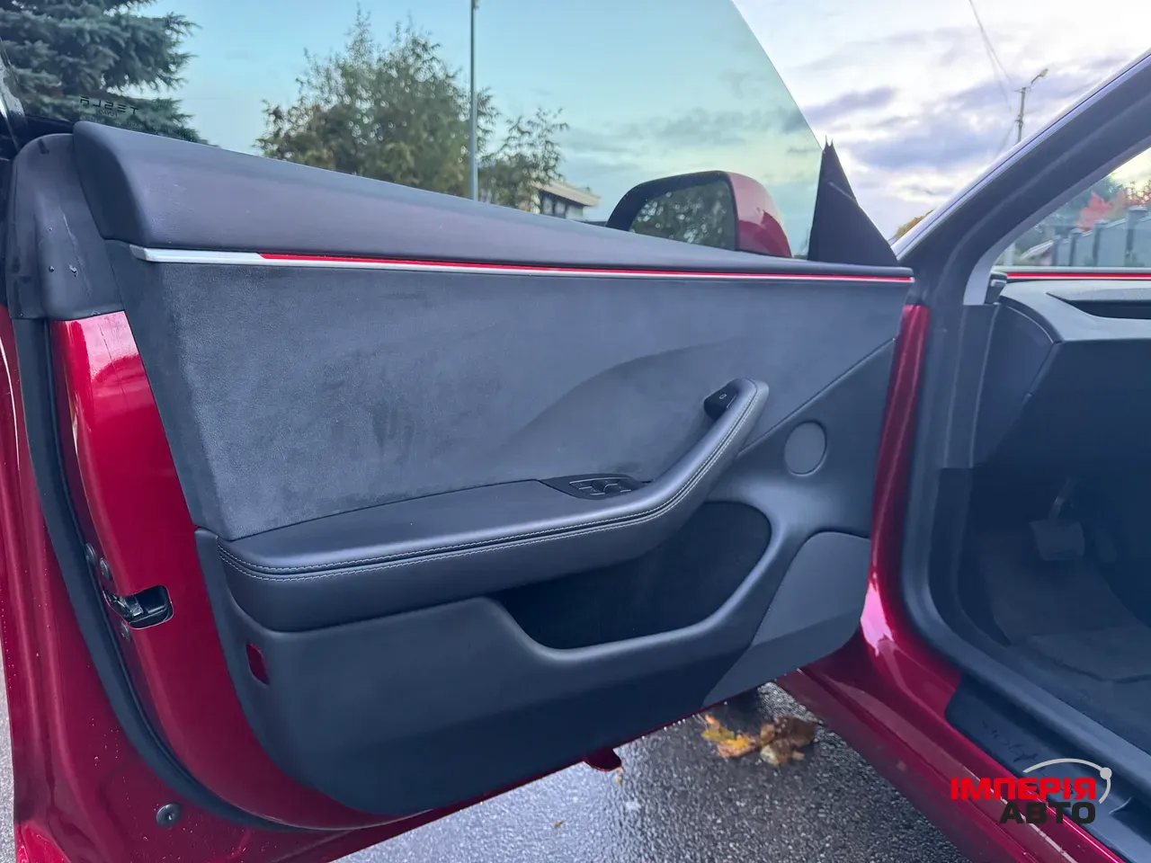 Tesla Model 3 - фото 18