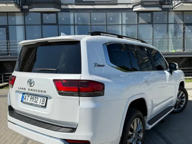 Toyota Land Cruiser - фото 4