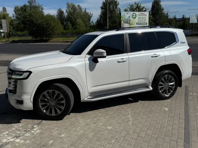 Toyota Land Cruiser - фото 1