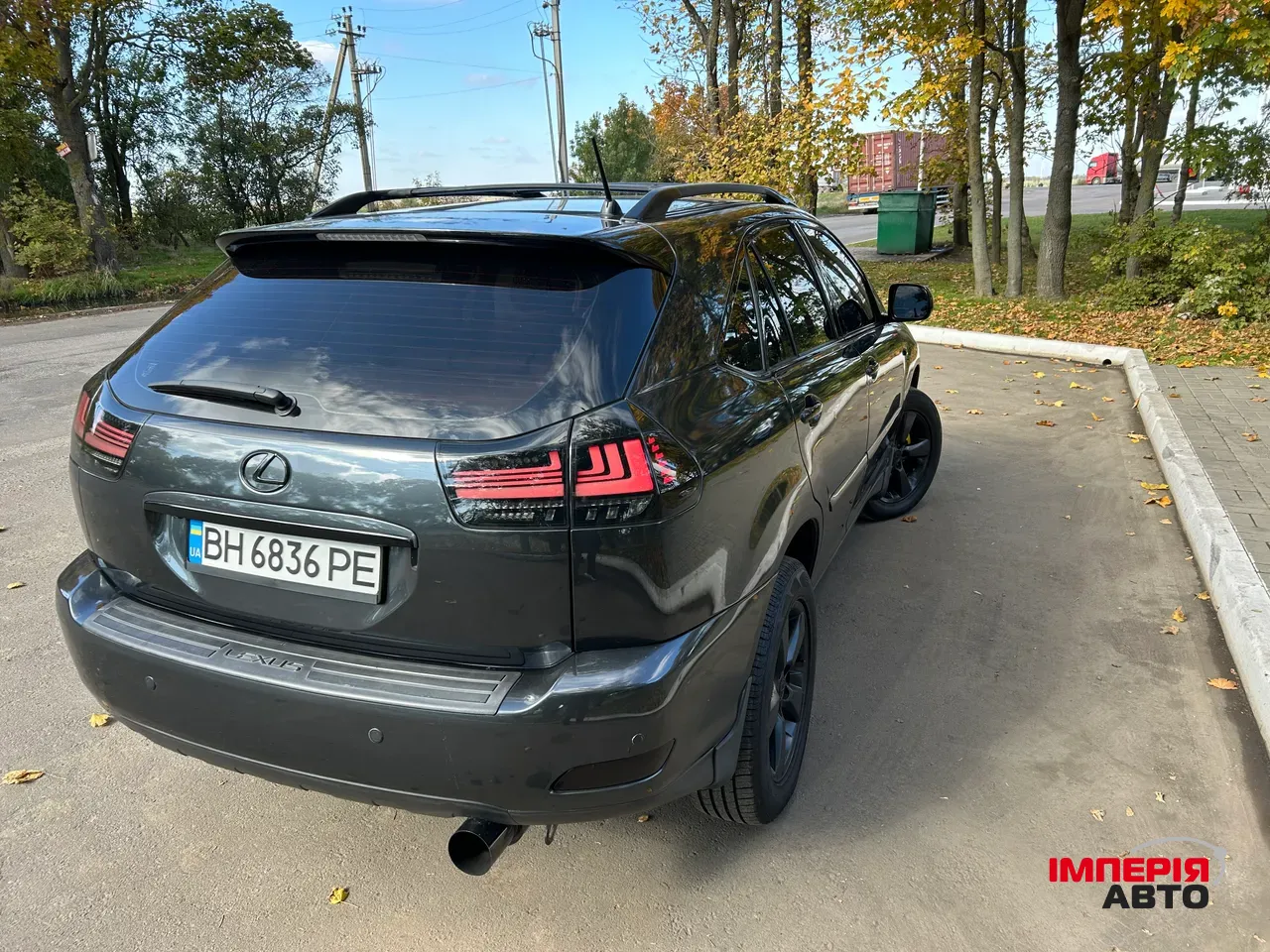 Lexus RX - фото 3