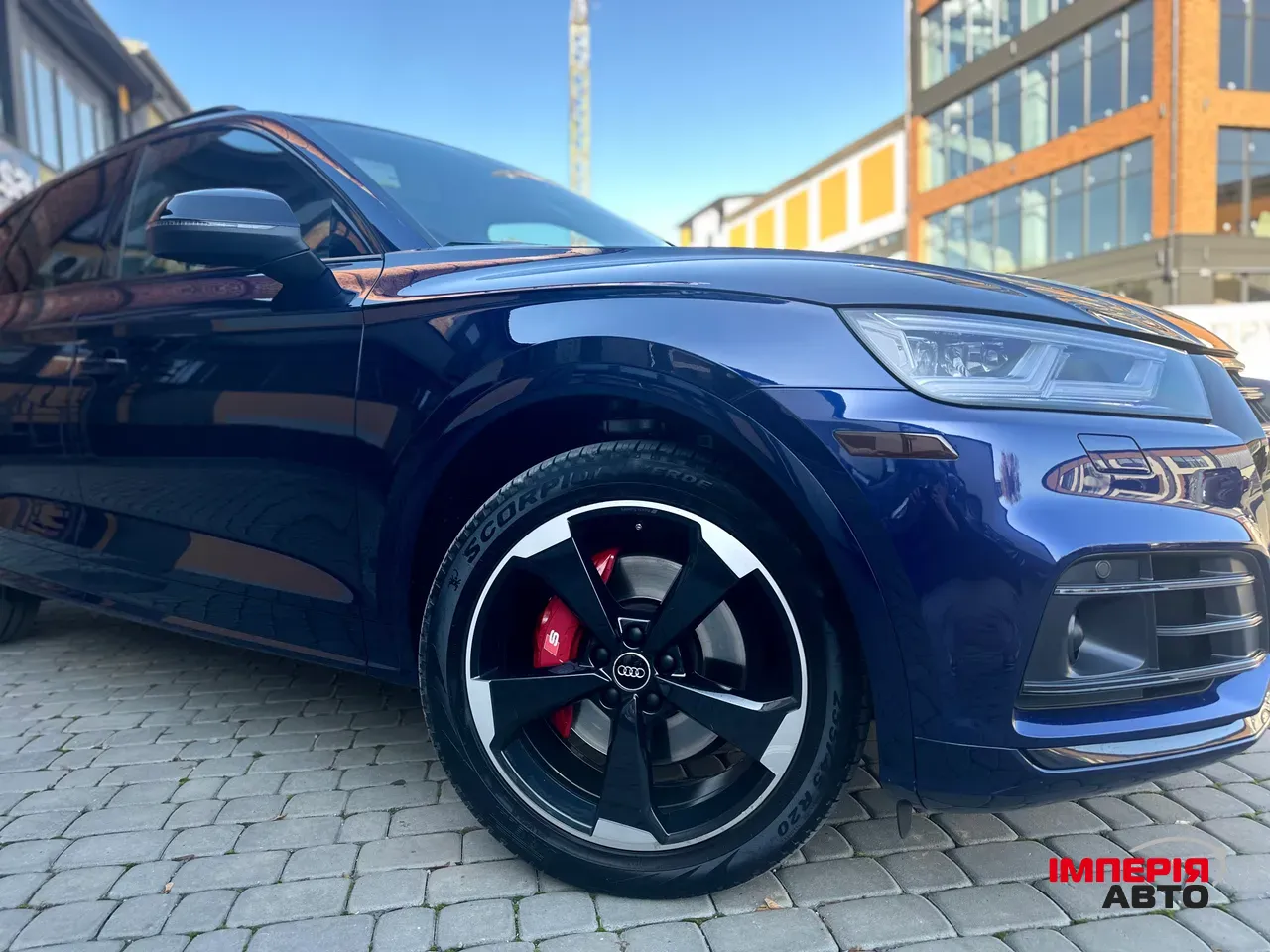 Audi SQ5 - фото 6