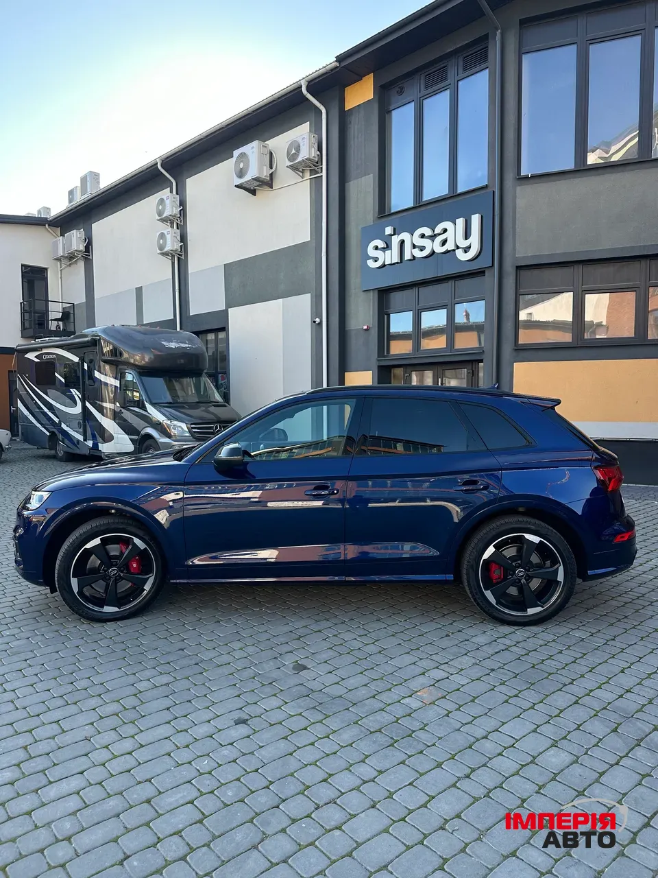 Audi SQ5 - фото 5
