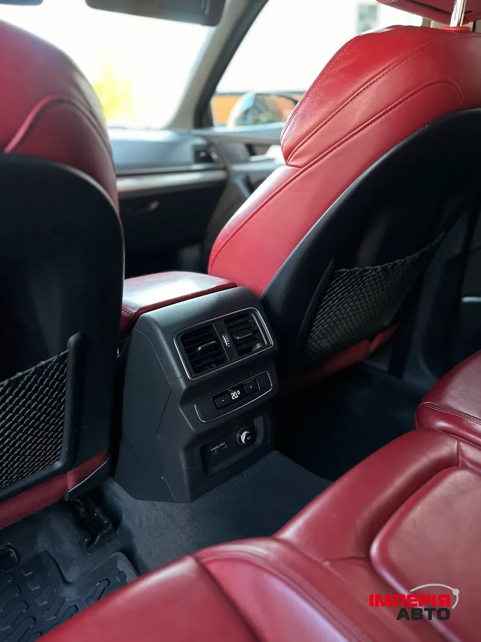 Audi SQ5 - фото 16