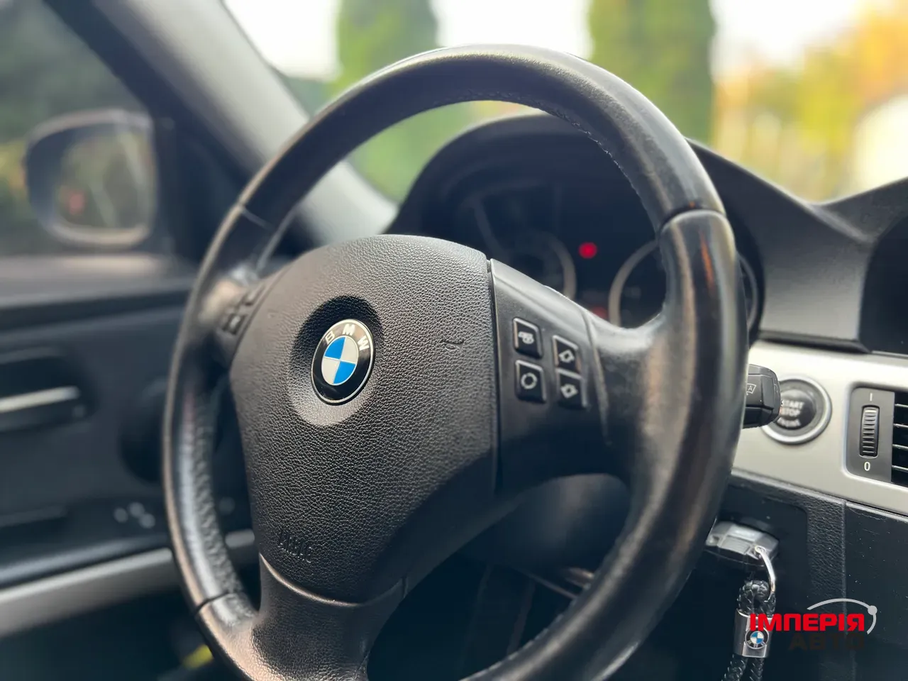 BMW 3 серії - фото 21