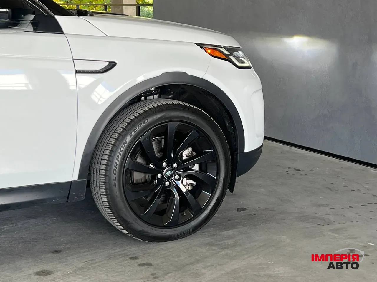 Land Rover Discovery Sport - фото 8