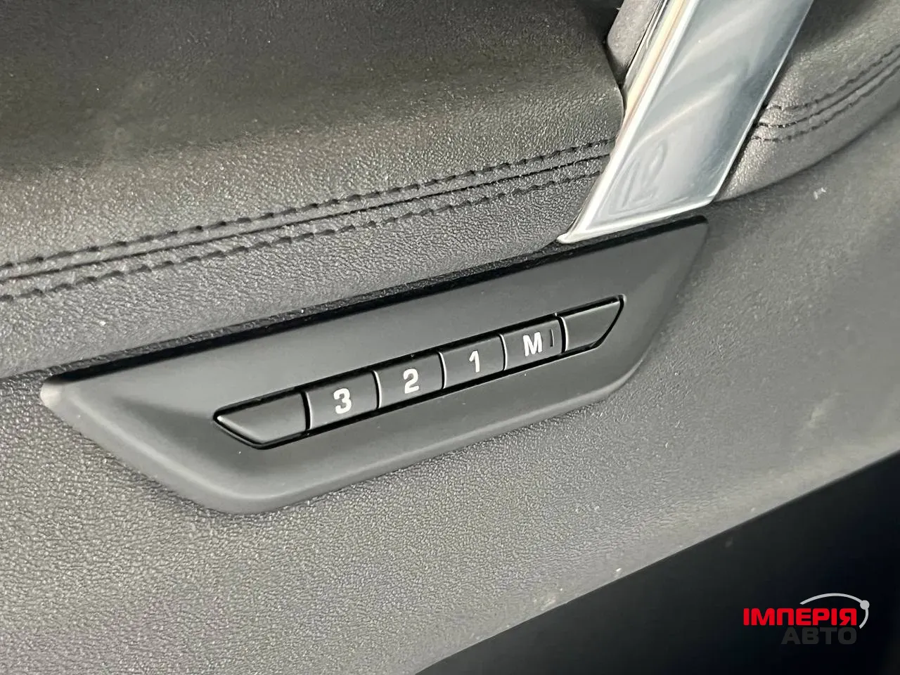 Land Rover Discovery Sport - фото 14