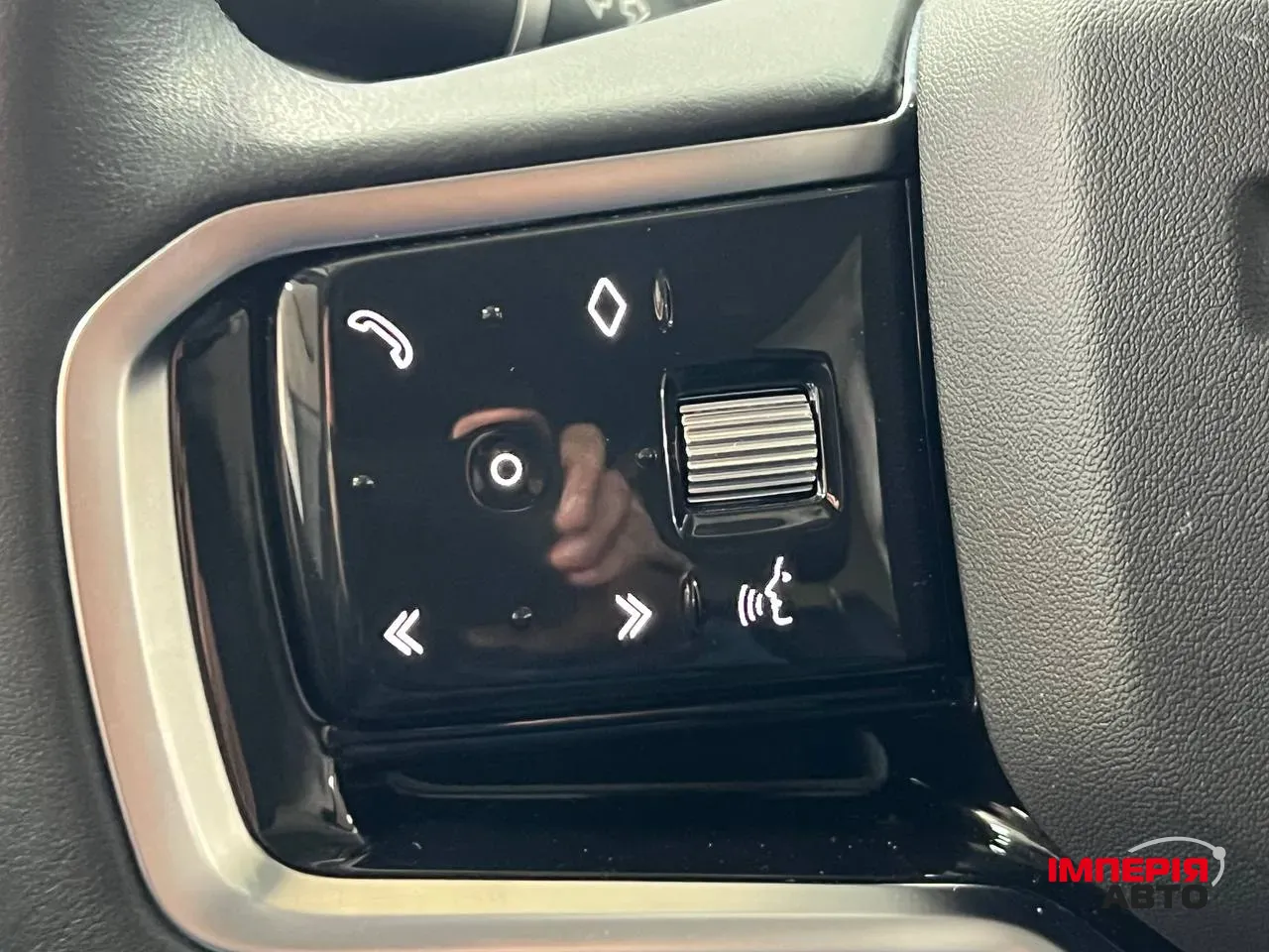 Land Rover Discovery Sport - фото 22