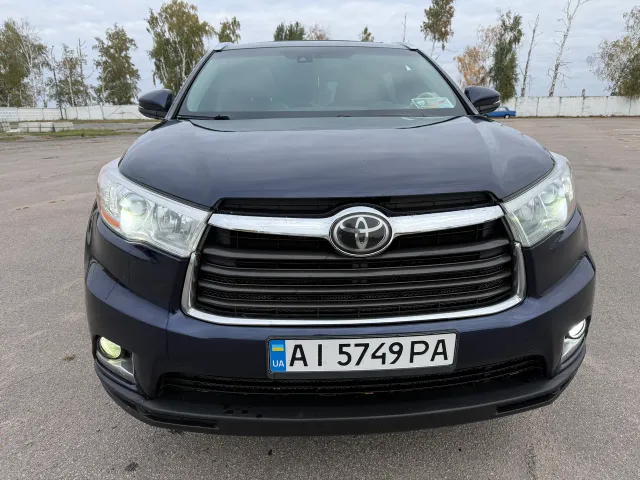 Toyota Highlander - фото 4