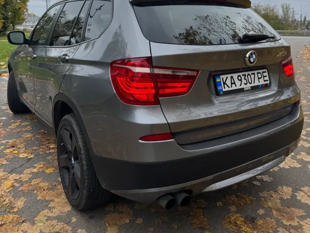BMW X3 - фото 3