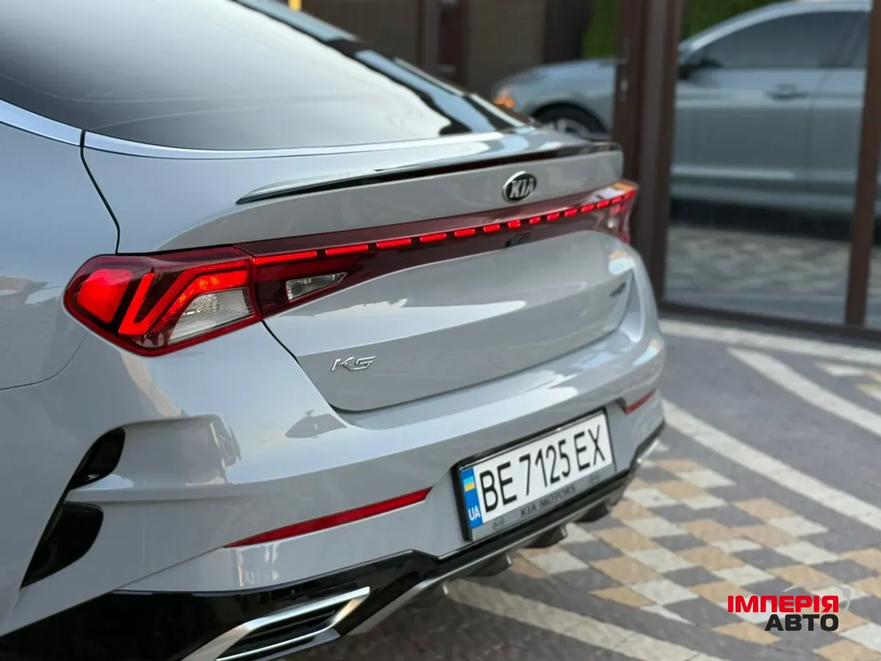 Kia K5 - фото 18