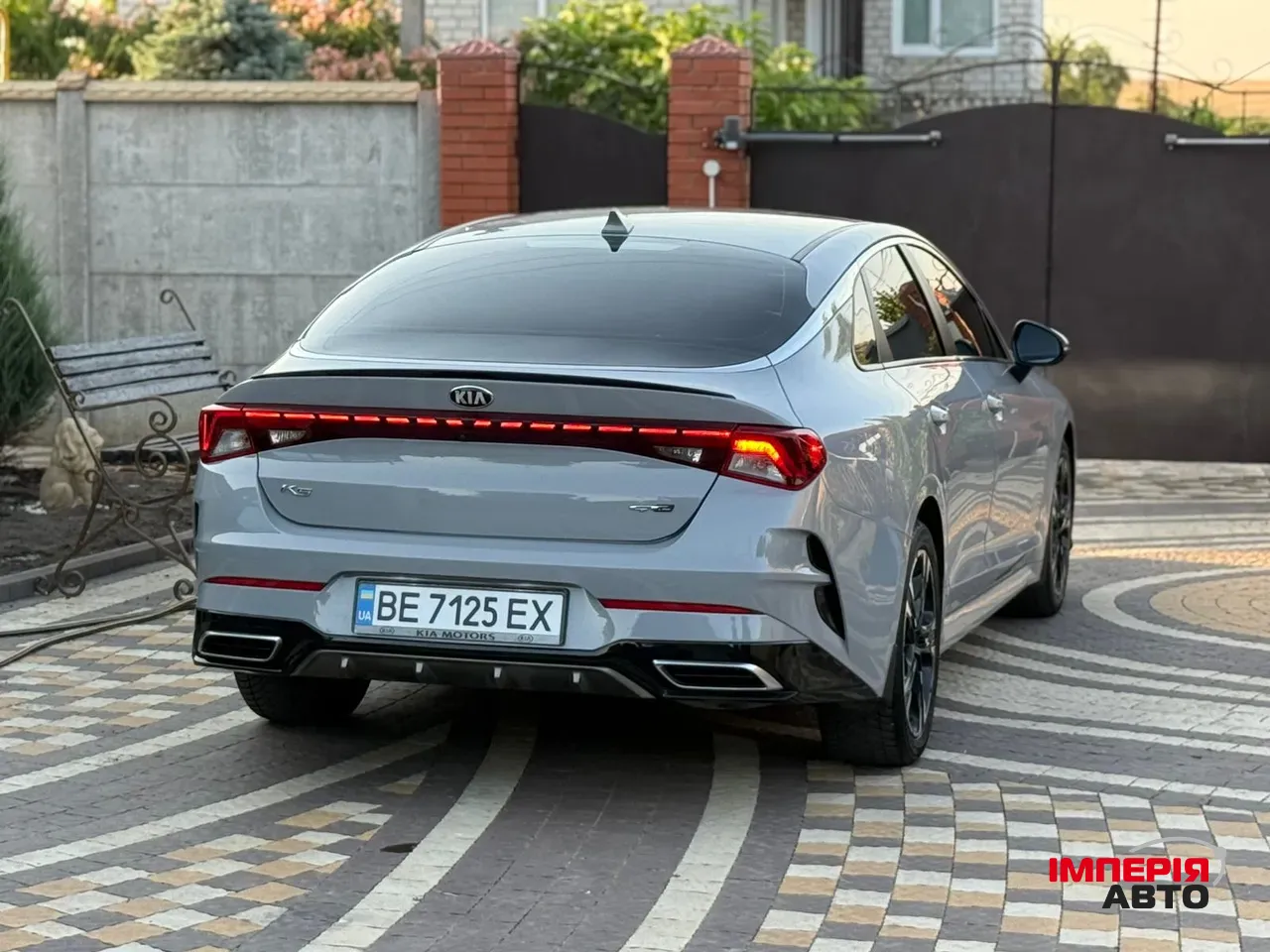 Kia K5 - фото 14