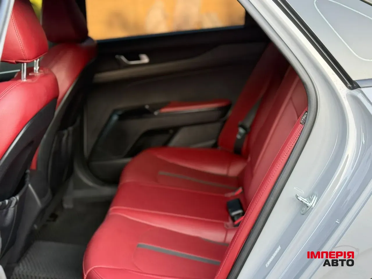 Kia K5 - фото 20