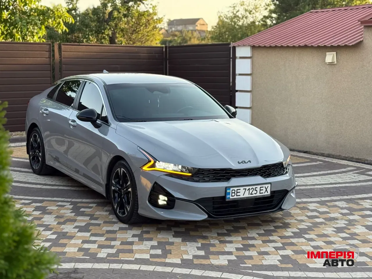 Kia K5 - фото 11