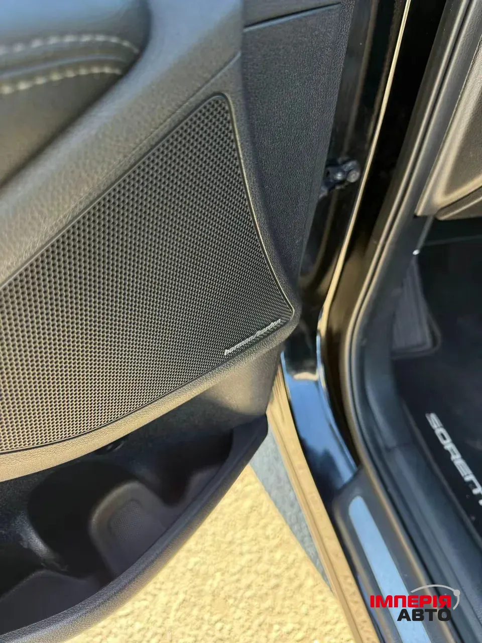 Kia Sorento - фото 15