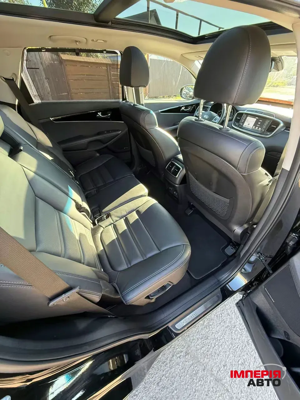 Kia Sorento - фото 33