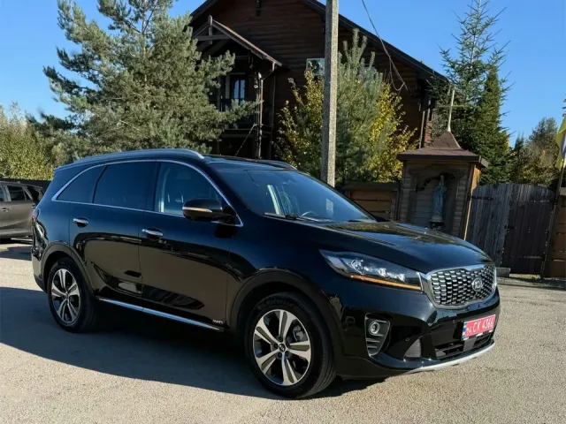 Kia Sorento - фото 3
