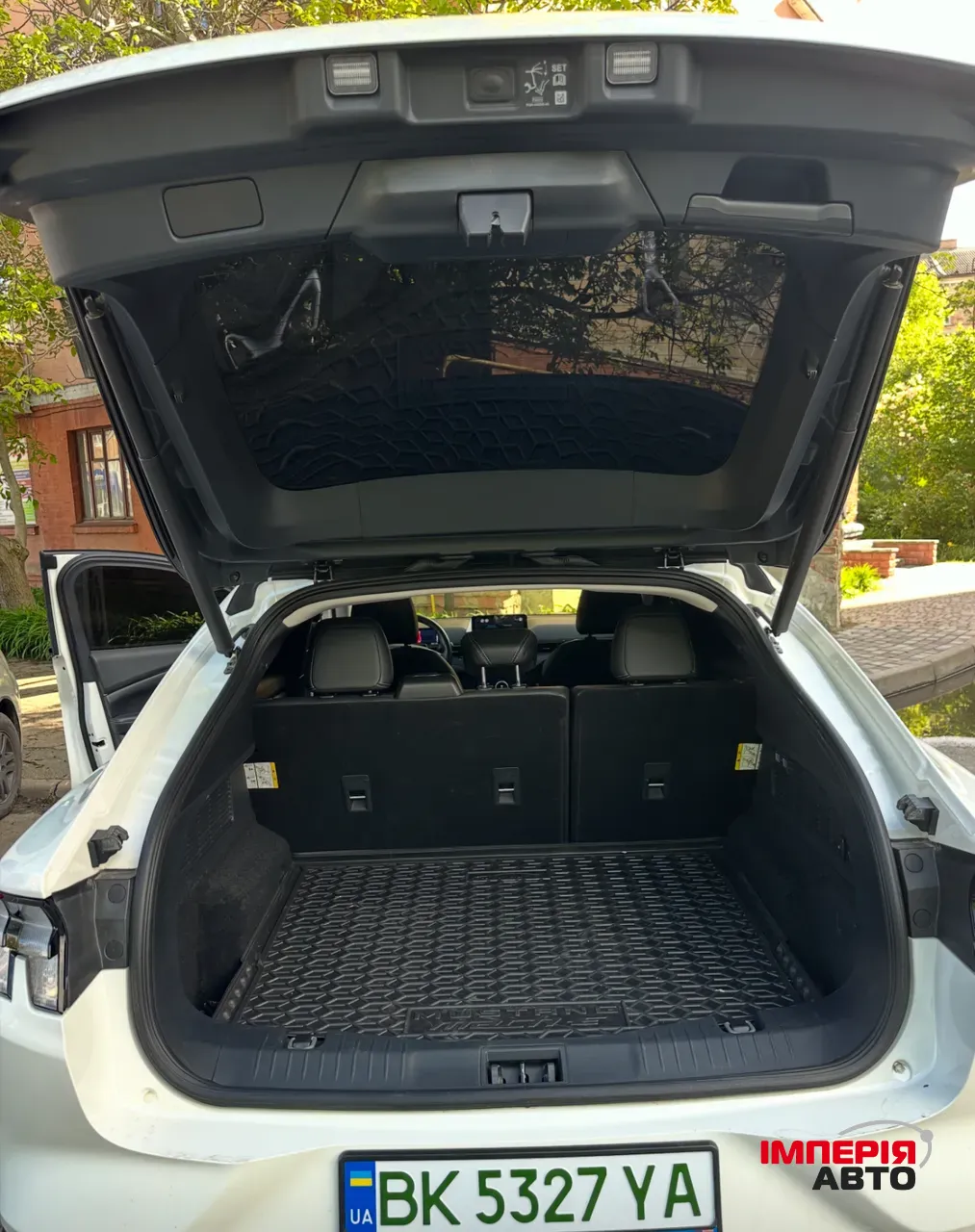 Ford Mustang Mach-E - фото 8