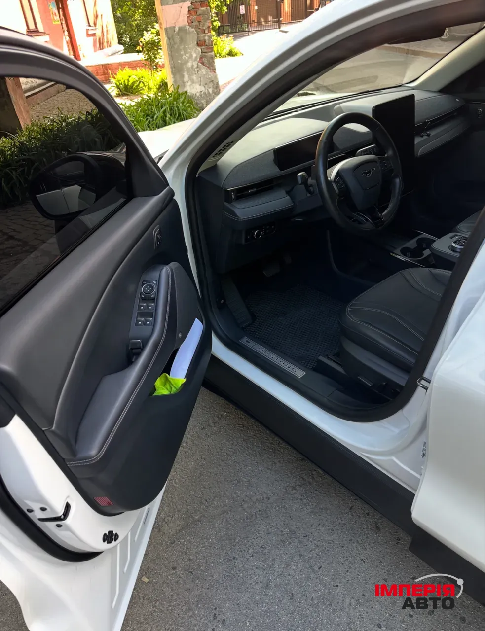 Ford Mustang Mach-E - фото 5