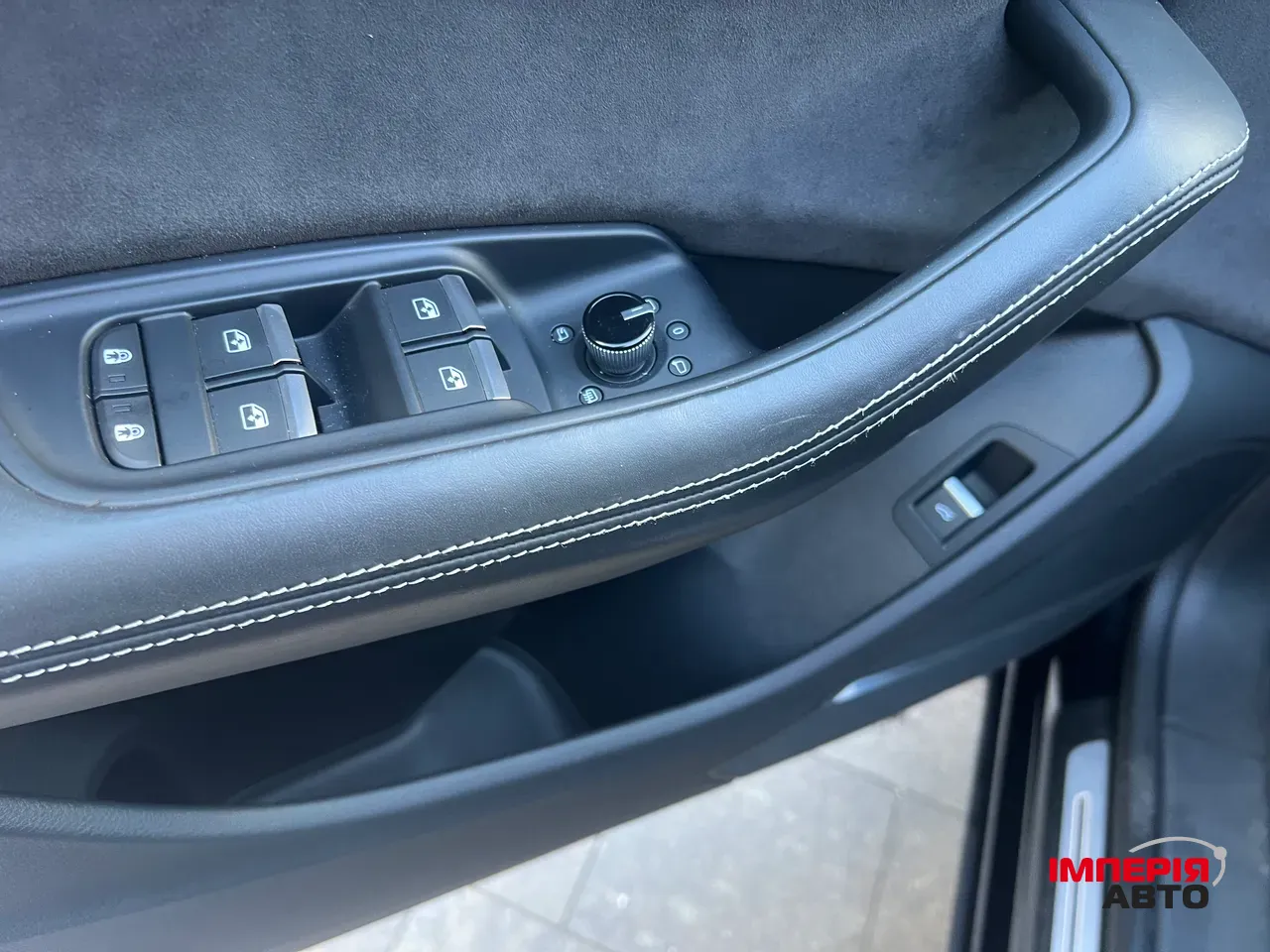 Audi SQ8 - фото 8